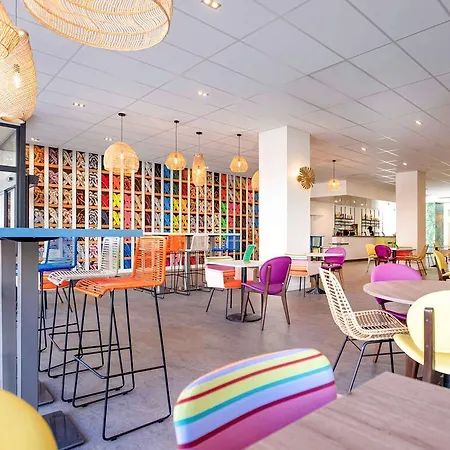 Ibis Styles Centre Gare 3* Перпиньан