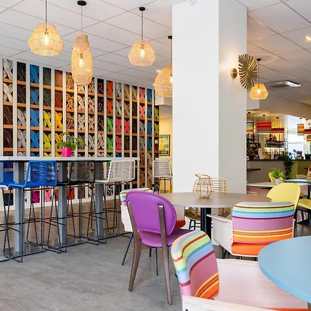 Ibis Styles Centre Gare Отель Перпиньан