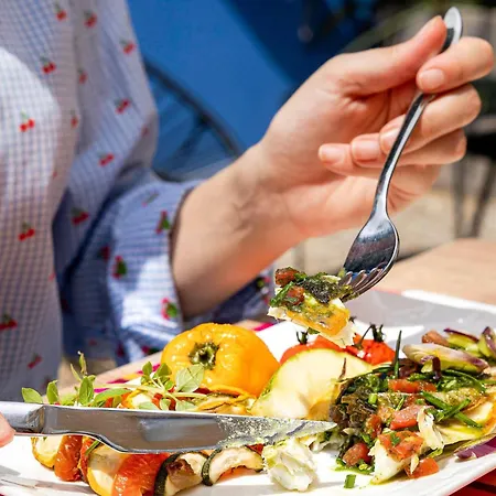 Ibis Styles Centre Gare 페르피냥