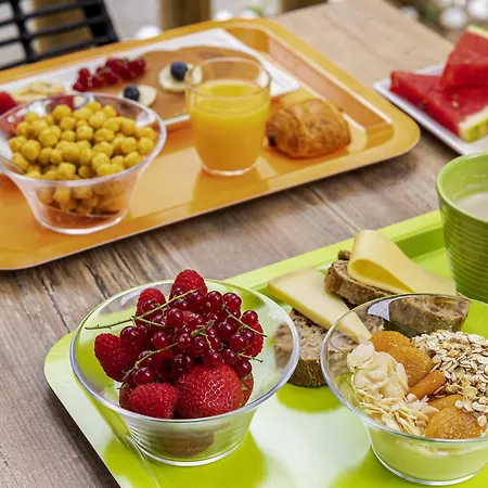 Ibis Styles Centre Gare 호텔 페르피냥