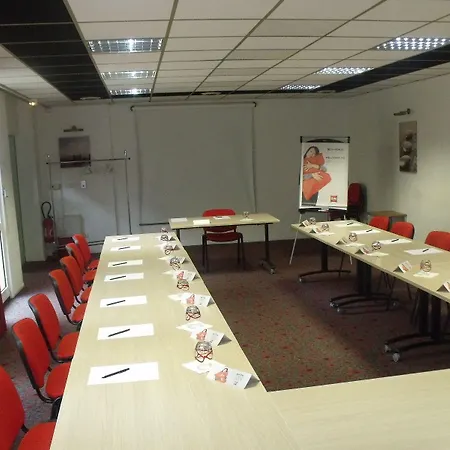 Ibis Styles Centre Gare Szálloda 3*