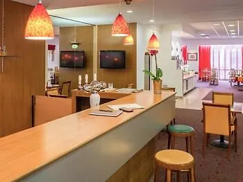 Ibis Styles Centre Gare ホテル ペルピニャン