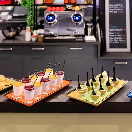 Ibis Styles Centre Gare Szálloda 3*